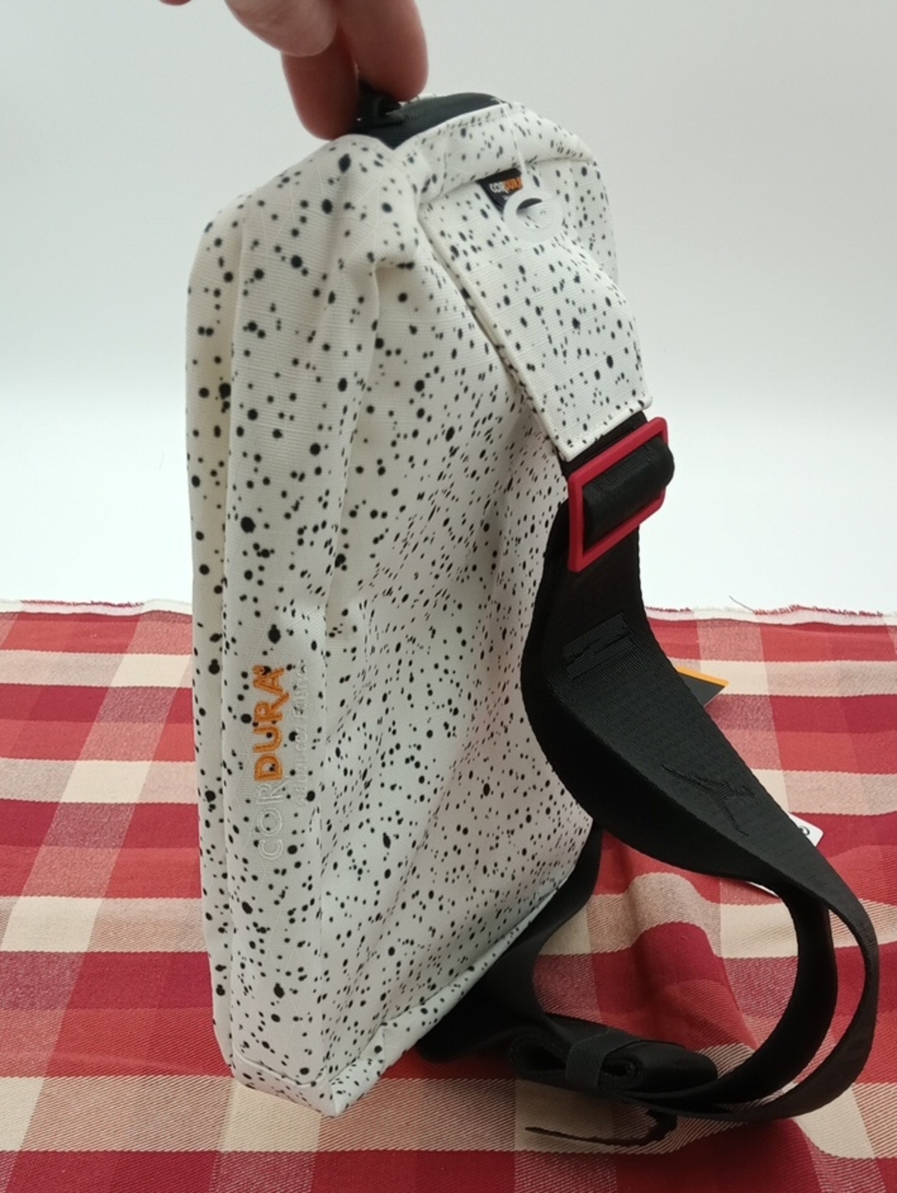 Jordan Crossbody Sling Bag NWT - Picture 4 of 6